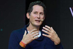 Truffa allo Stato: il giudice nega a John Elkann la messa alla prova. E lui tifa prescrizione