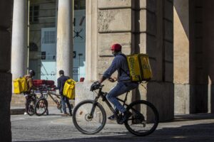 I primi sottopagati sono i tecnici dei tribunali