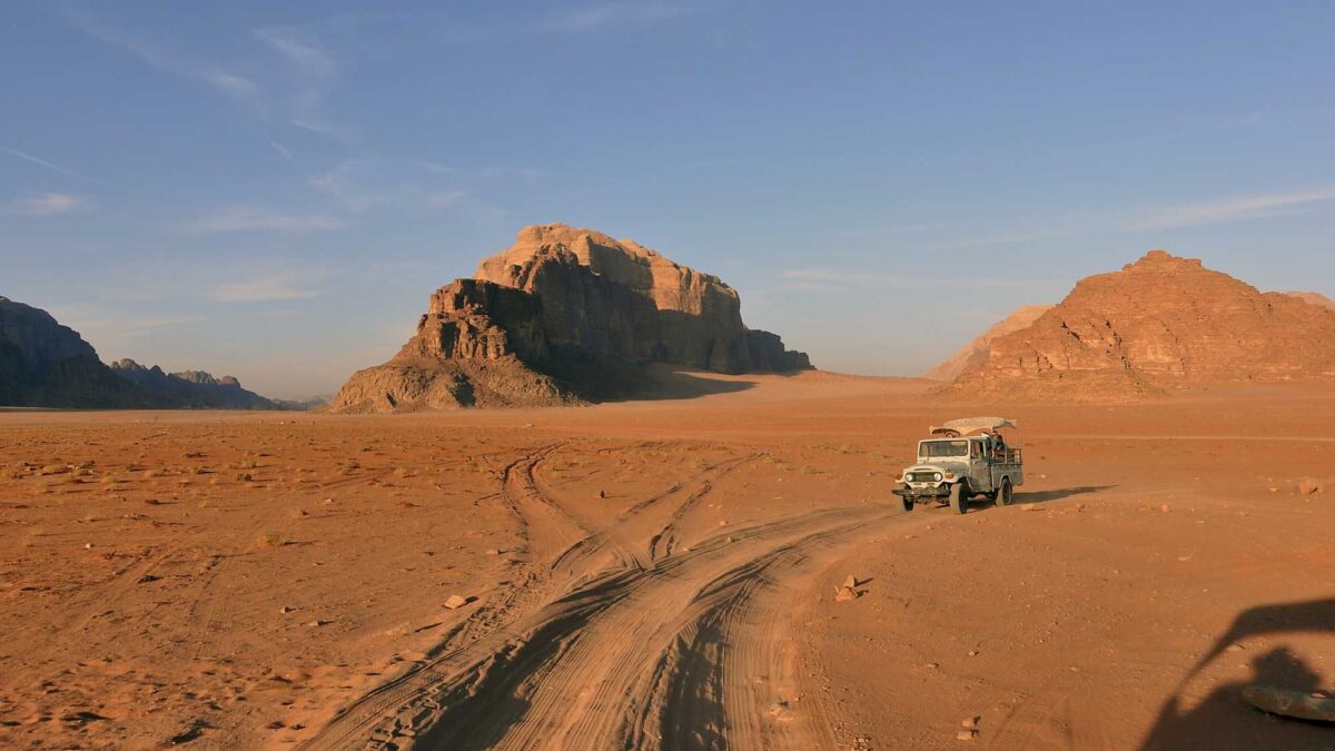 Wadi Rum, il deserto giordano verso un futuro senza plastica grazie all’Italia