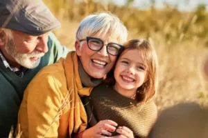 Gli assistenti sociali si scordano dei nonni