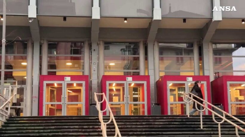 Resa dei conti nell’élite di Torino che fino a ieri ha lisciato i collettivi