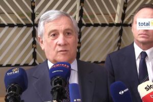 Migrazione, Tajani: «Le scelte europee ci hanno dato ragione, l’Italia ora è modello di altri Paesi»