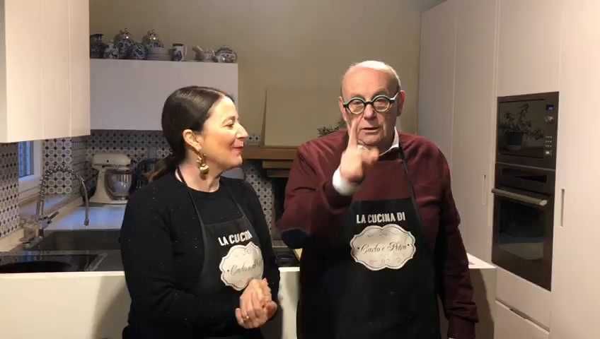 Cuciniamo insieme | Castagnole alla crema