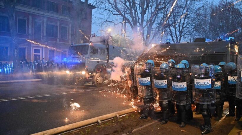 Ora mani libere ai poliziotti per difenderci dai criminali