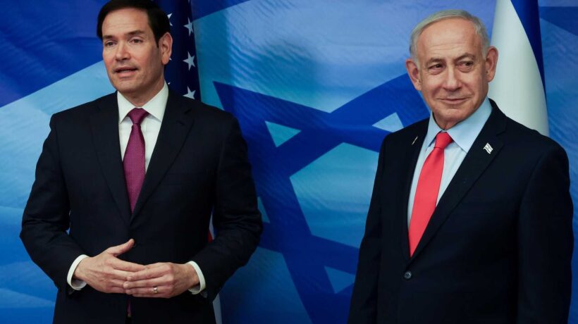 Iran, Bibi da Donald per la linea dura