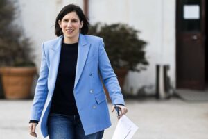 Il Pd voleva l’autonomia con l’ok della Schlein