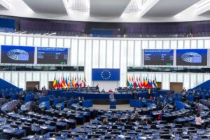 Ue già spaccata su come reagire. L’Eurocamera spinge per lo scontro
