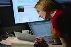 I baroni insidiati all’attacco delle università online