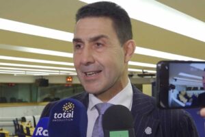 Vannacci si unisce ai sovranisti Ue: «Governo non abbastanza di destra»
