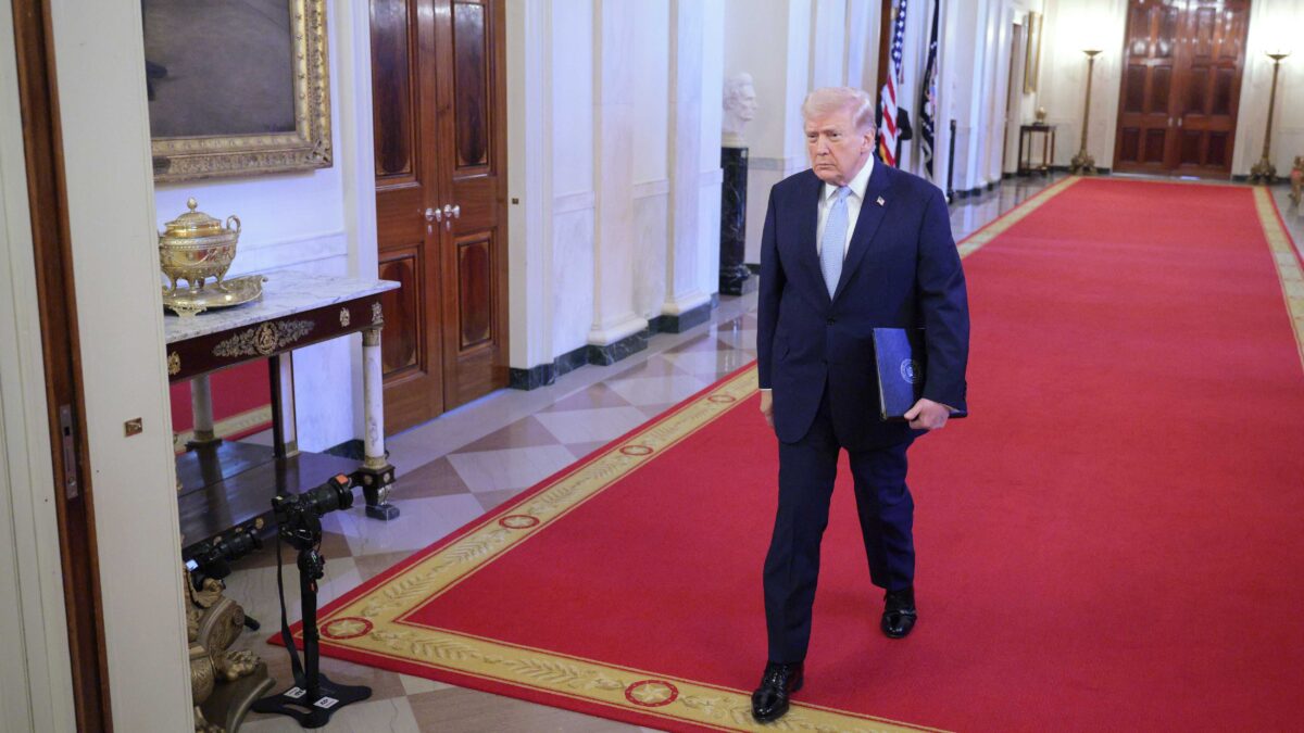 Trump: «Accordo vicino, l’Iran non avrà l’atomica». Ma il regime lo smentisce
