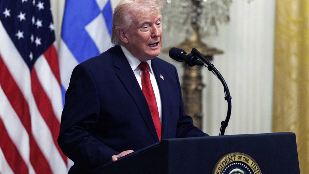 L’Iran attacca una base Usa in Arabia. Trump prepara l’offensiva via terra