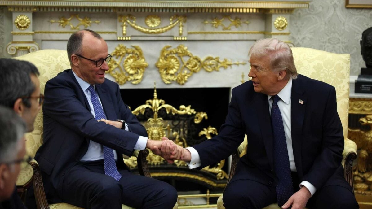 Merz «benedice» la guerra di Trump: «Giusto rimuovere il regime islamista»