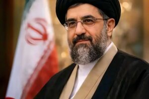 Chi è Mojtaba Khamenei: figlio di Ali e possibile leader dell’Iran