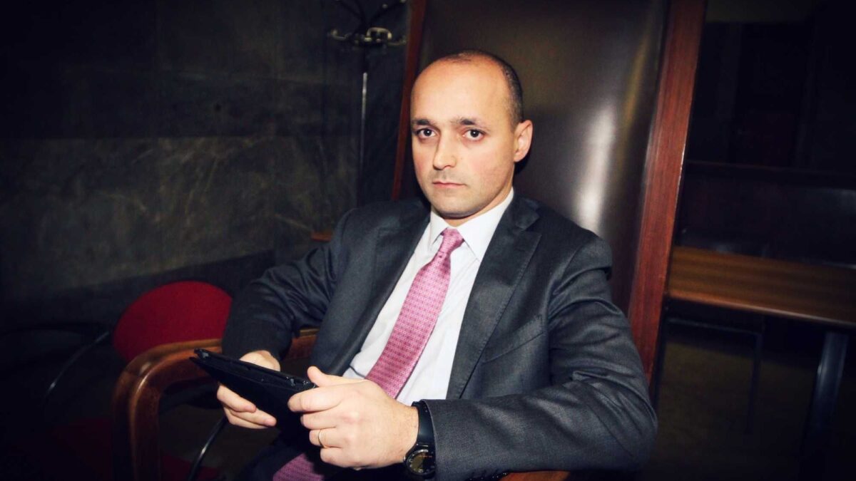 Chi sbaglia non paga. Il pm condannato viene confermato procuratore Ue
