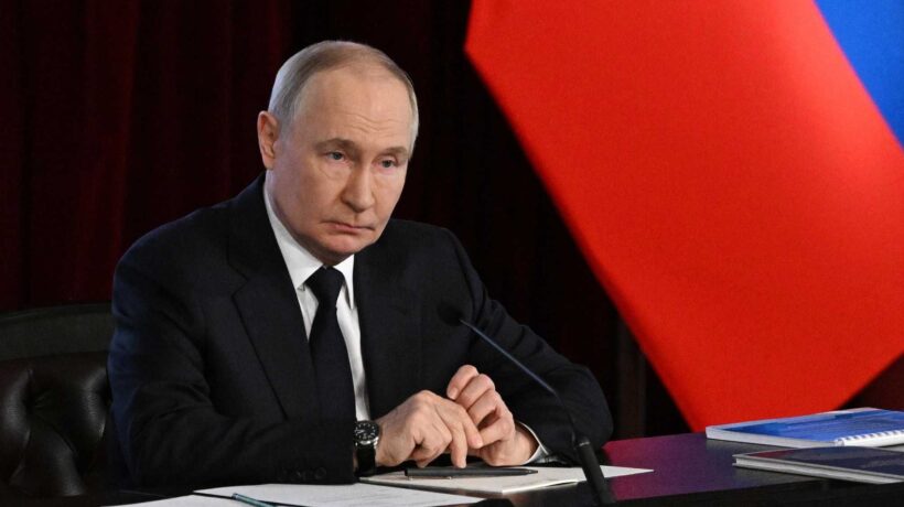 Trump libera il petrolio russo e sfida i cinesi