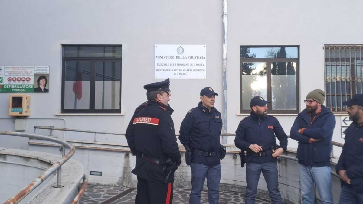 «Pronti gli ispettori in tribunale per salvare la famiglia del bosco»