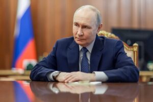 Vladimir Putin: dal KGB al Cremlino – Biografia di un leader controverso