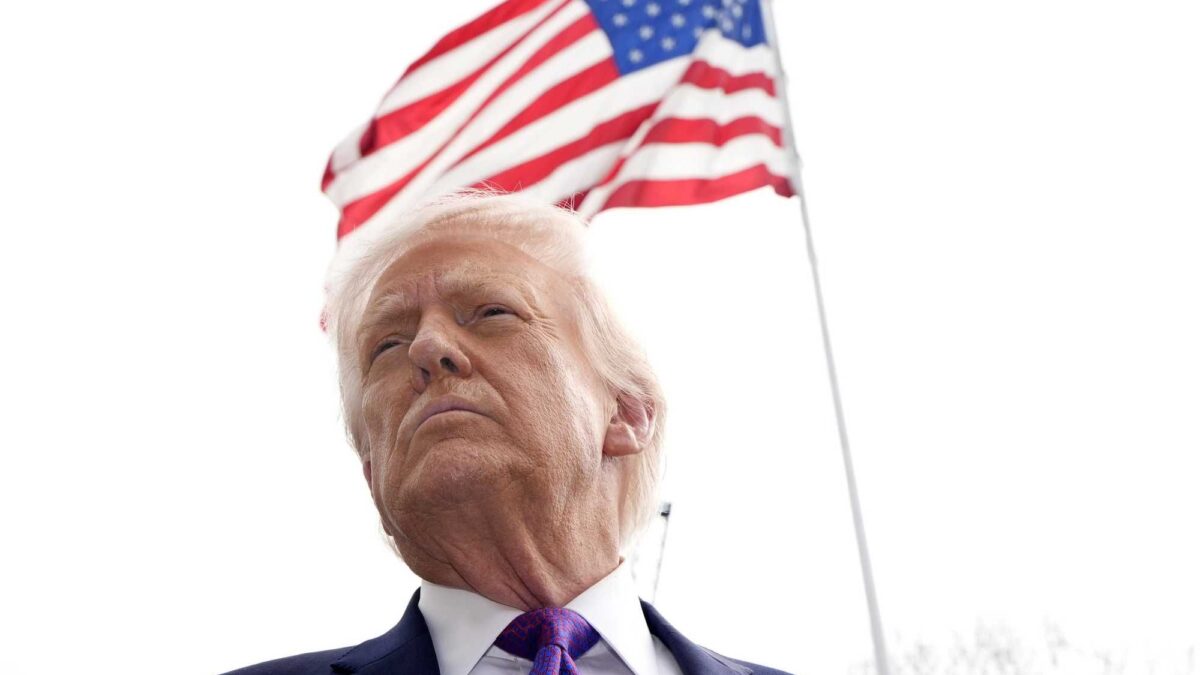 «A Teheran non c’è più nulla da colpire». Trump alla ricerca di una exit strategy
