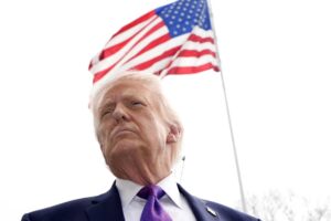 «A Teheran non c’è più nulla da colpire». Trump alla ricerca di una exit strategy