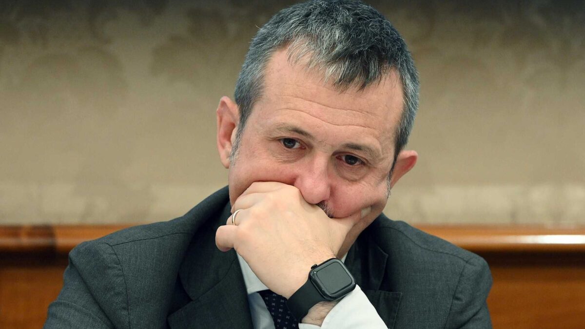 «Delmastro leggero, forse usata una “manina”»