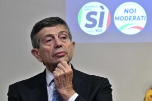 Lupi: «Nessuno pensa minimamente di andare al voto anticipato»