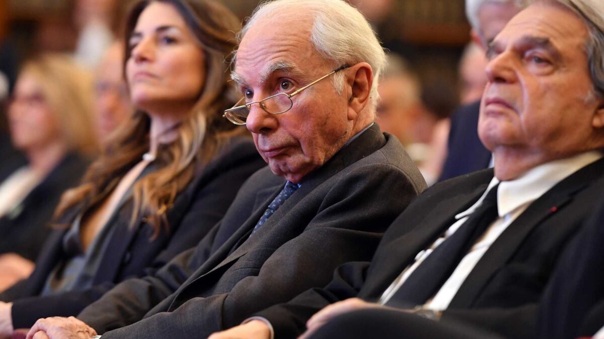 Amato pontifica su «Repubblica» e butta là l’idea delle «alternative»
