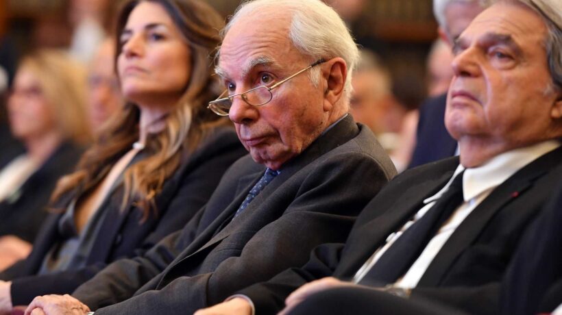 Amato pontifica su «Repubblica» e butta là l’idea delle «alternative»