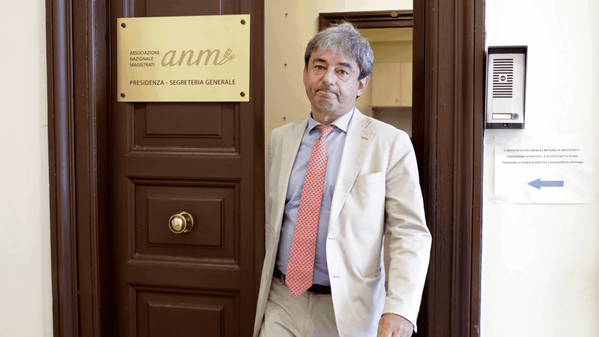 Dopo le toghe rosse, ecco quelle rosa. L’Anm va in tilt sulle pari opportunità