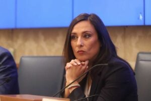 In Francia l’antisemitismo uccide, in Italia si rischia la stessa deriva. L’allarme di Fdi