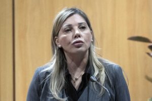 Bartolozzi: altro fuoco sulle toghe. Chigi irritato, Nordio la difende