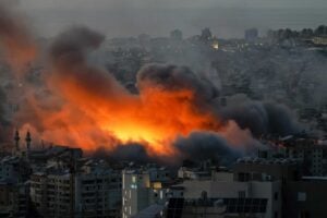 La guerra trascina Beirut nell’abisso. Israele: uccisi 70 membri Hezbollah