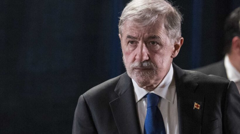Brambilla pubblica le chat con Bucci. E lui annuncia una contro querela