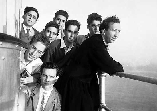 Finalmente ci si mette a studiare don Giussani