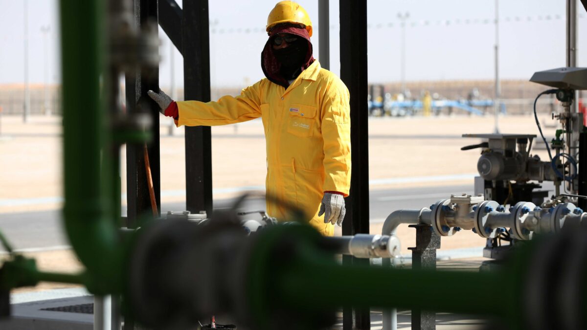 Meloni vola in Algeria per trattare sul gas