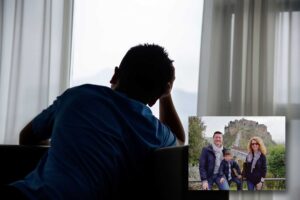 Figlio in affido sottratto per errore. Coniugi diffamati, la giudice impunita