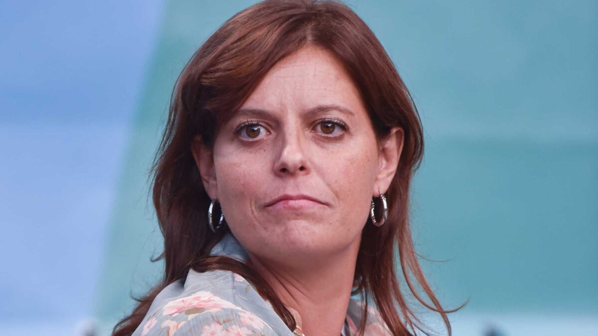 La Salis vuole rendere legittimo occupare le case di chi ne ha tante