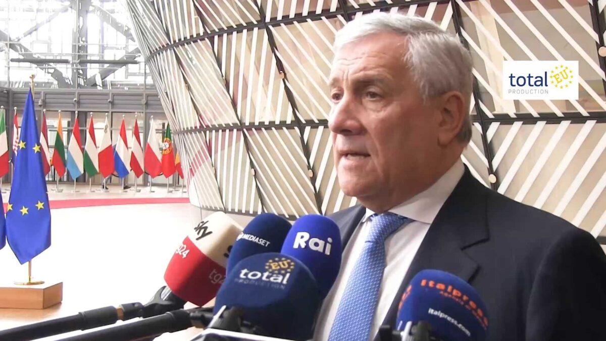 Tajani: «Siamo alla guida dell’operazione Aspides, ma le missioni non sono allargabili a Hormuz»