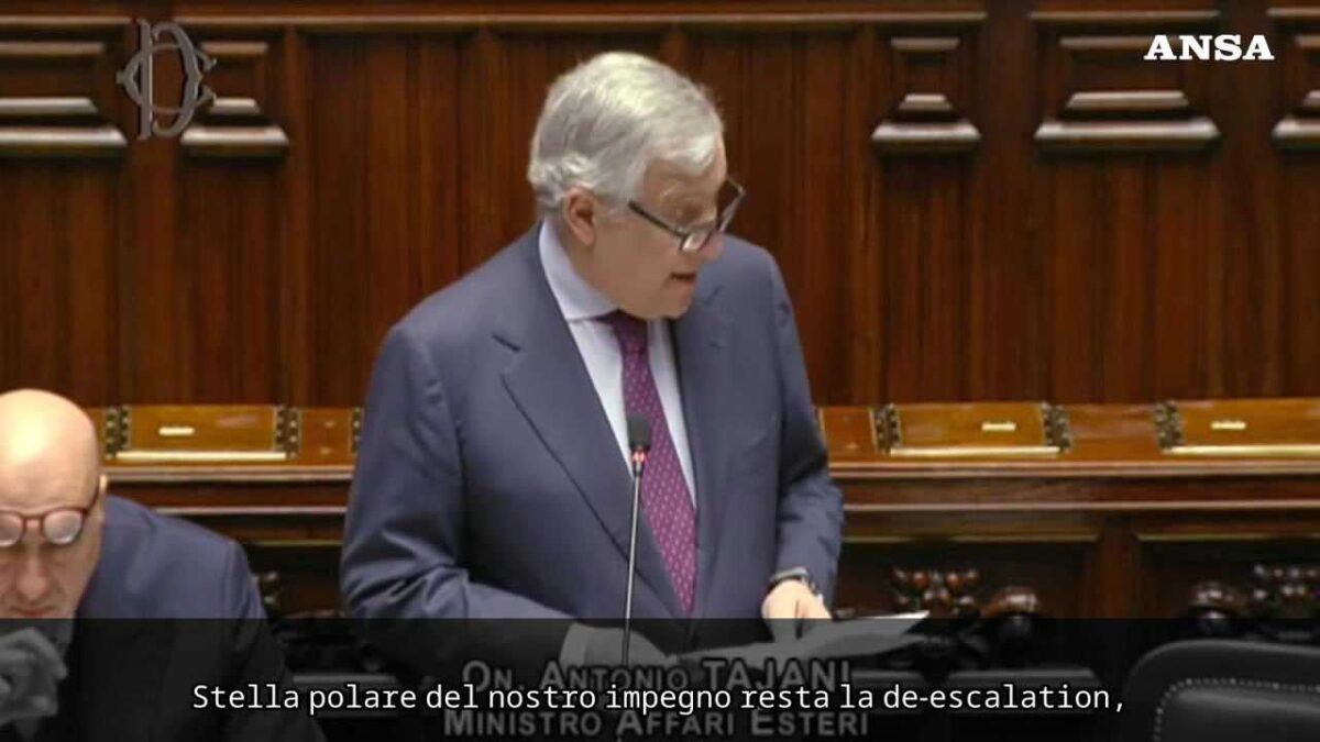 Tajani: «Obiettivo resta la de-escalation, manteniamo canali aperti con l’Iran»