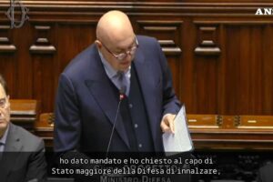 Crosetto: «Massimo livello di protezione aerea nazionale, può succedere di tutto»