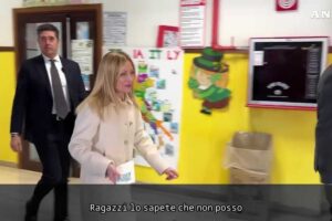 Meloni: «Affluenza? La democrazia è una buona notizia»