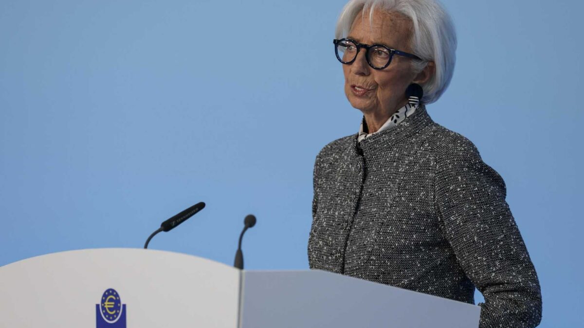 La Lagarde medita un rialzo dei tassi suicida