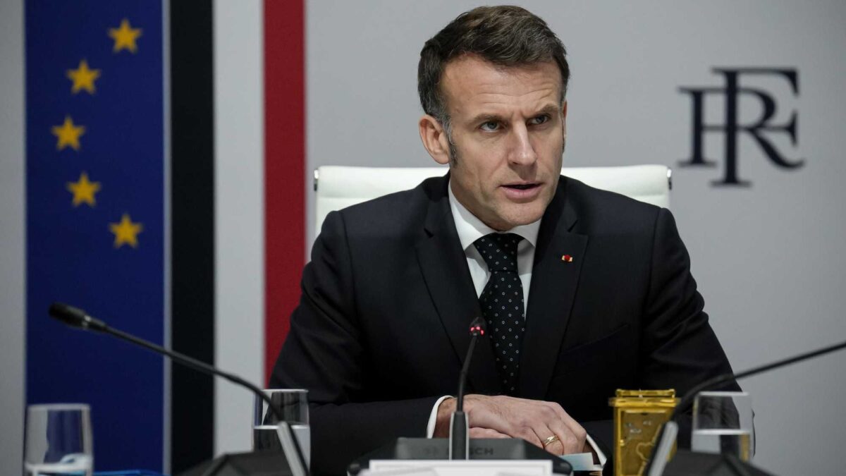 Italia scettica sull’atomica di Macron: «Mandiamo aiuti ai Paesi del Golfo»
