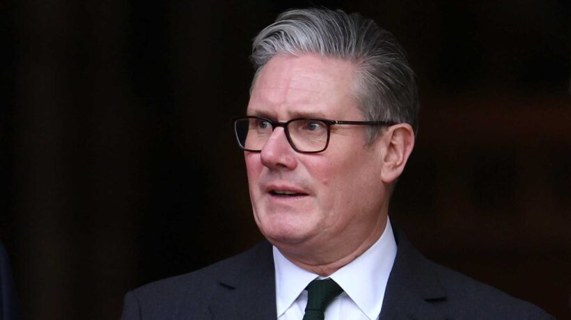 «Sapeva di Mandelson ed Epstein». Un report adesso inguaia Starmer