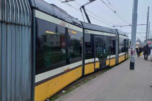 Un altro tram deragliato a Milano. È il terzo incidente in dieci giorni