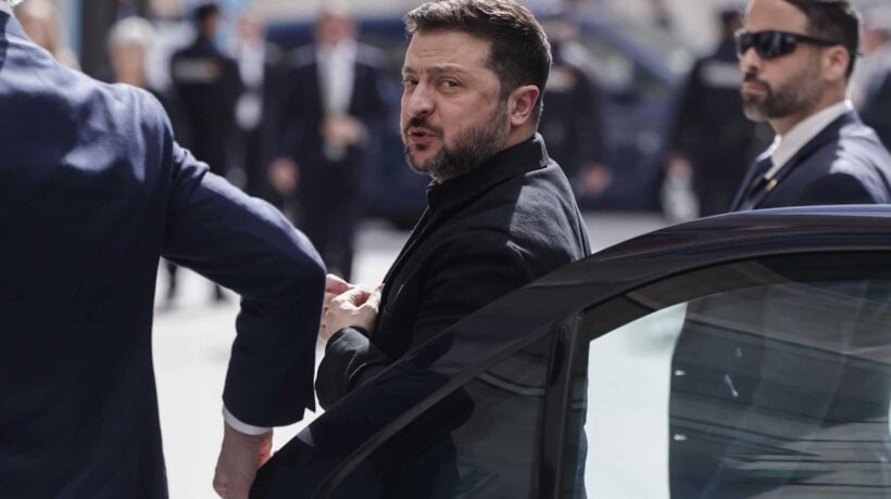 Zelensky in guerra anche col Parlamento. Riforme bloccate e prestiti Ue a rischio