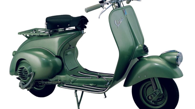 La «125» del 1948-1949. Questo modello perse il freno a bacchetta per i cavi «Teleflex» (Piaggio Group)