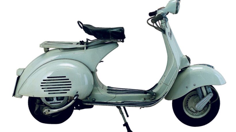 La Vespa «125 VL» nota anche come «Vespa struzzo» (Piaggio Group)