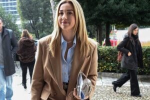La Salis scalpita e fa le scarpe alla Schlein