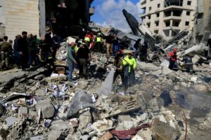 Netanyahu devasta Beirut e colpisce i soldati italiani