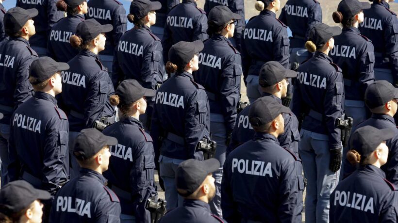 Un momento della sfilata (Ansa)
